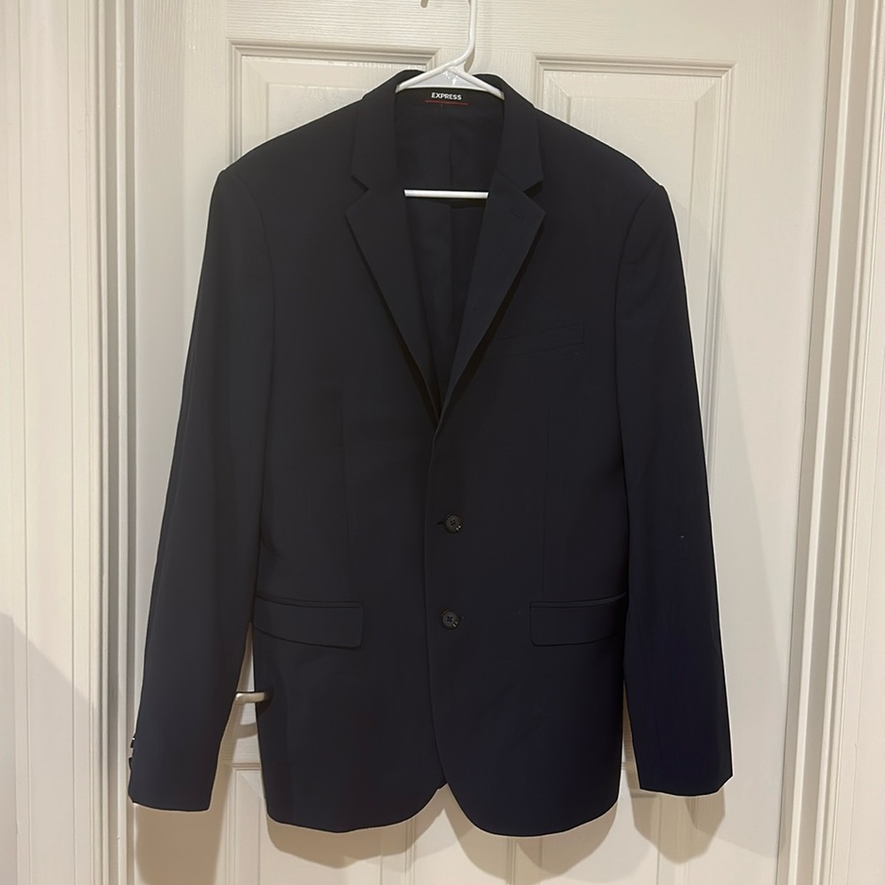 Men’s Navy blue suit